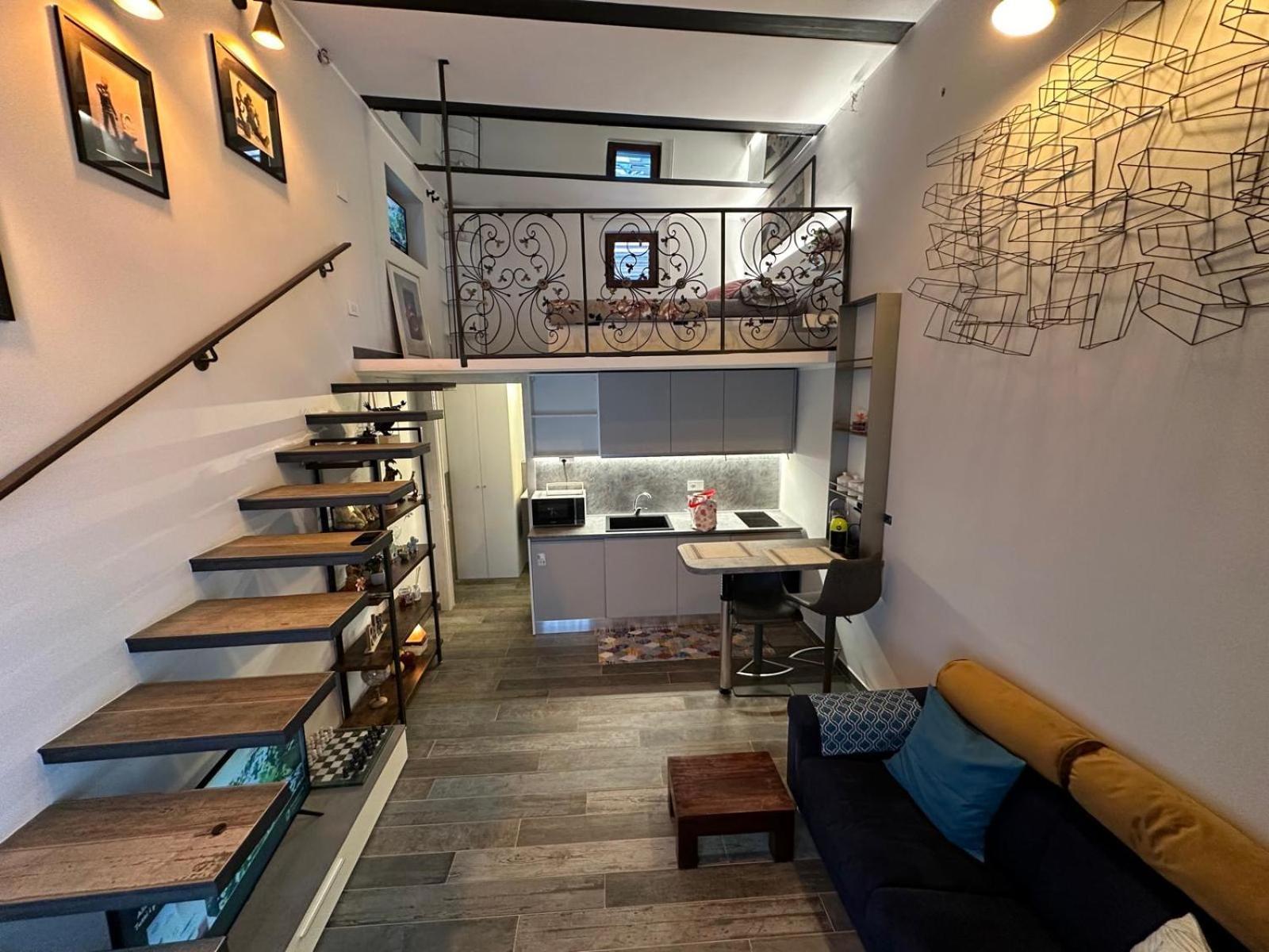 Due Fiori Loft - Niguarda * Milán